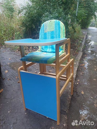 Стульчик для кормления