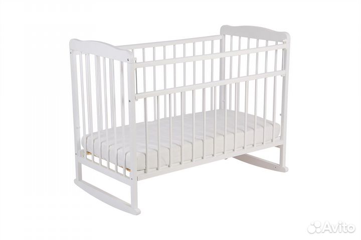 Детская кровать классическая новая