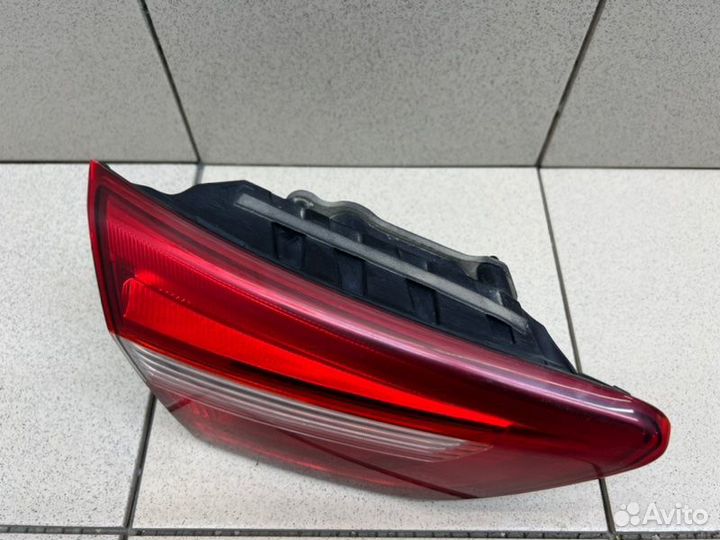 Фонарь задний внутренний левый Hyundai Creta