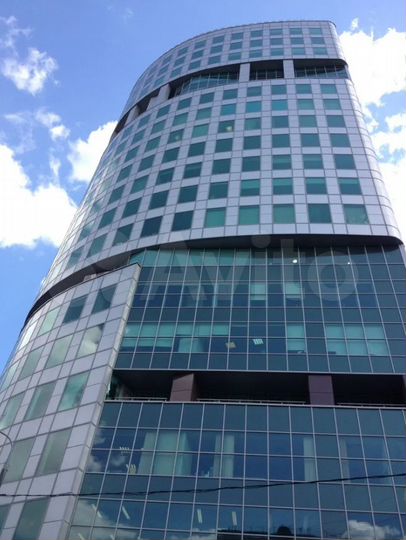 Виктори Плаза, 208 м²