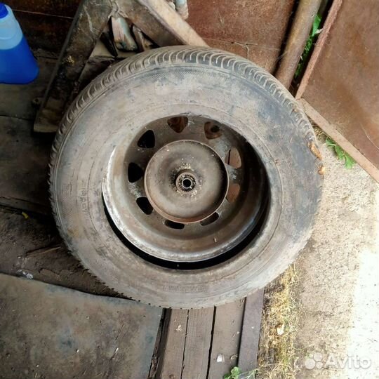 Колесо на мотоцикл урал