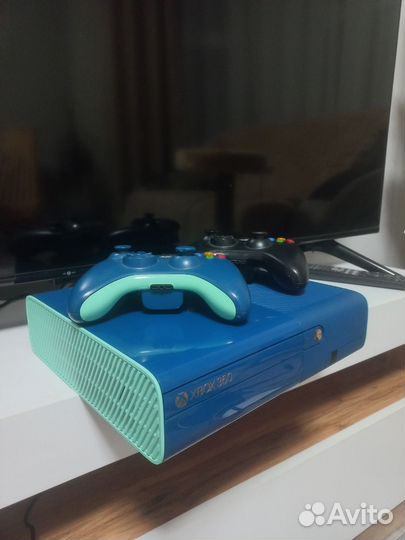 Xbox 360 E
