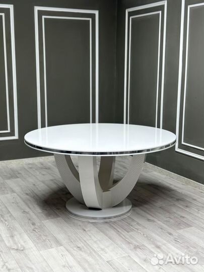 Кухонный стол. Доставка по всей России