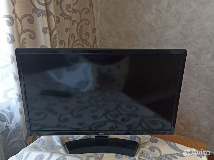 Телевизор lg SMART tv бу. В хорошем состоянии