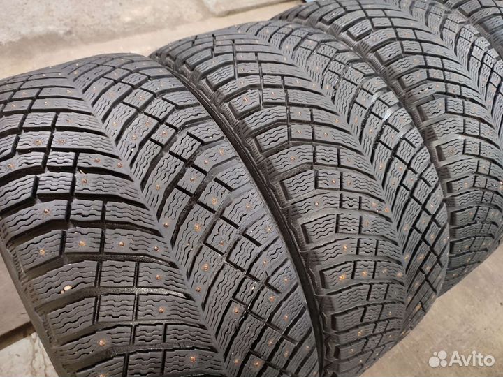 Michelin X-Ice North 4 SUV 255/45 R20