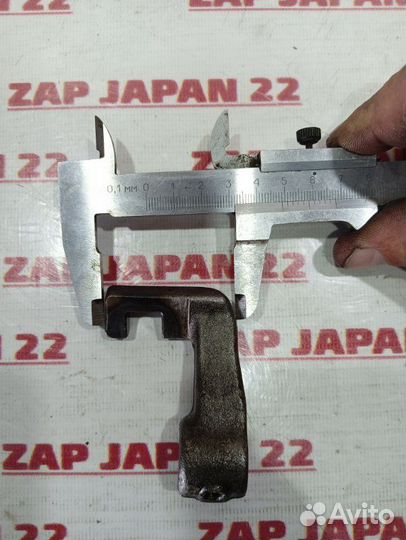 Вилка переключения передач Mitsubishi Pajero Sport