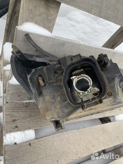 Фара передняя левая Ford focus 1