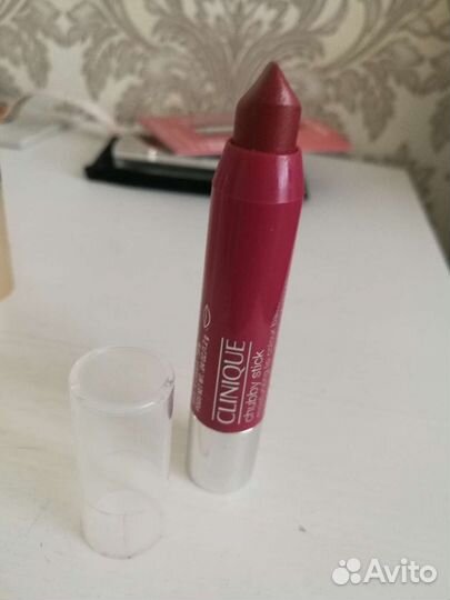 Набор косметики (Диор,Живанши,эл и др)