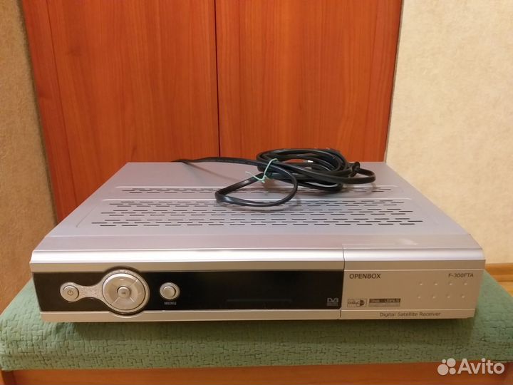 Спутниковый тюнер OpenBox F-300FTA