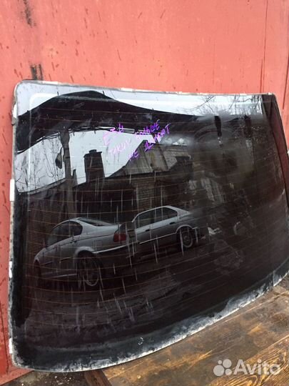 Заднее стекло bmw e34