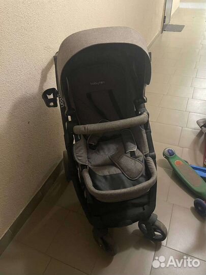 Прогулочная коляска