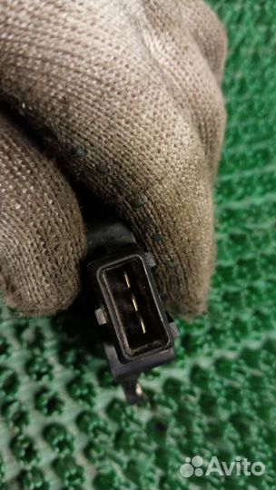 Датчик положения дроссельной заслонки KIA Spectra