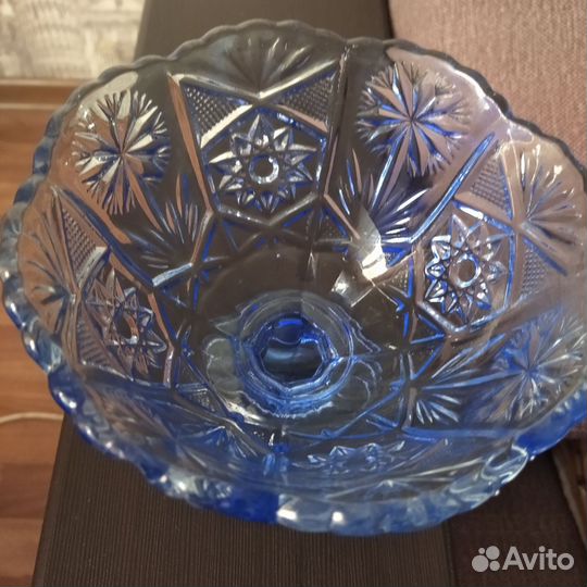 Конфетница на ножке синий хрусталь СССР
