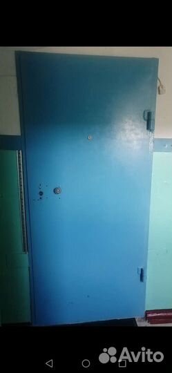 Дверь входная металлическая