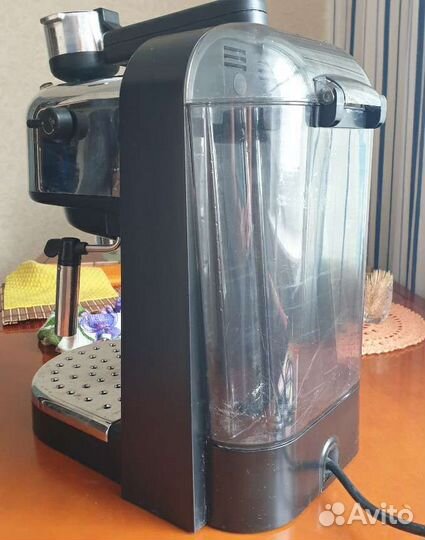 Кофемашина DeLonghi EC 270