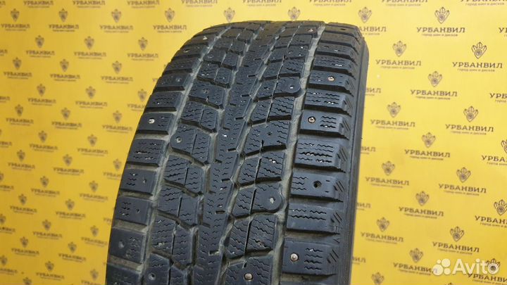 Dunlop SP Winter Ice 01 215/50 R17 95T