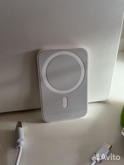 Apple Magsafe Battery pack