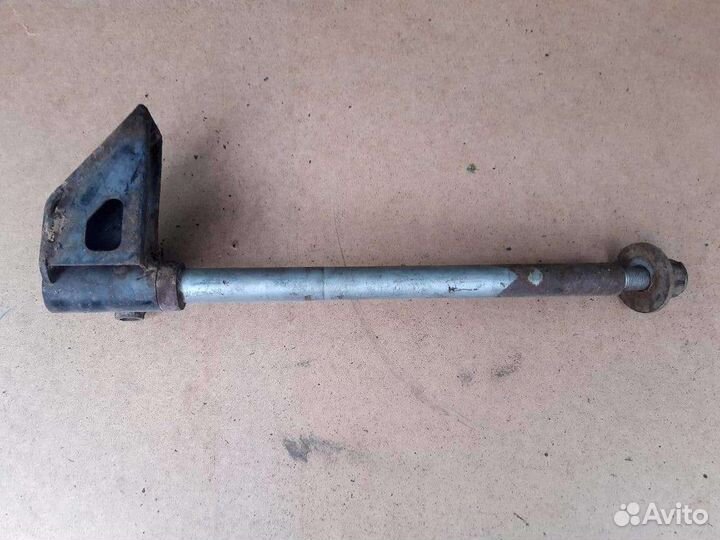 Ось рычага Рено Мастер 2