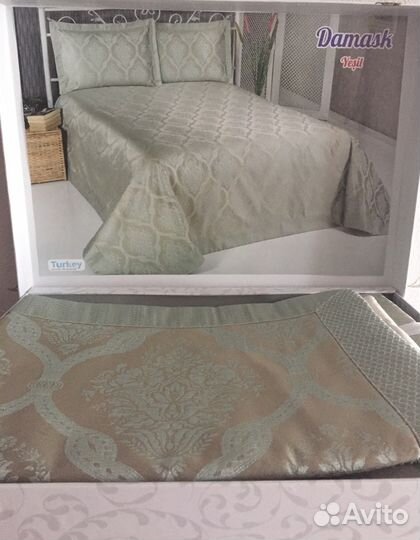 Элитное гобеленовое покрывало премиум класса DO&CO