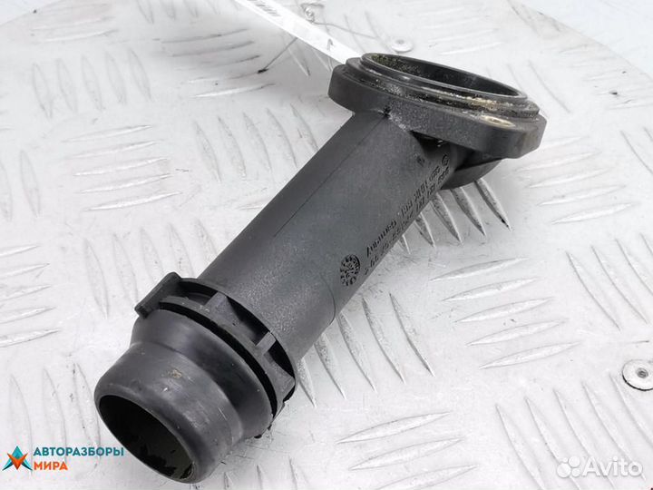 Корпус термостата Audi A4 B5 1998 06B121121L