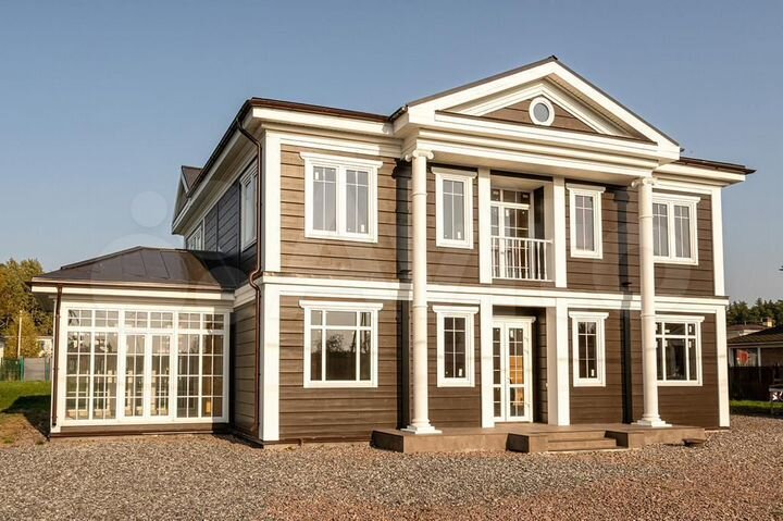 Дом 237 м² на участке 13,5 сот.