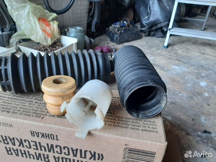 Пыльник +отбойник ford focus 1