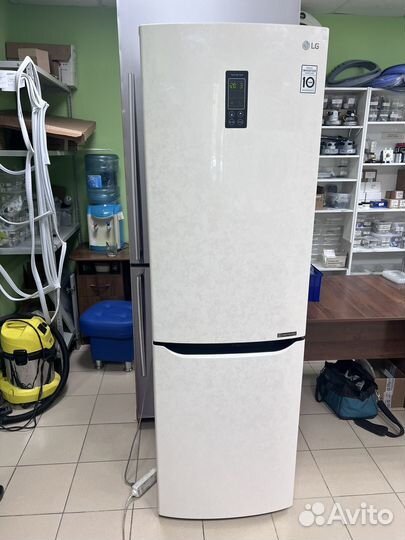 Холодильник LG 190см. No frost