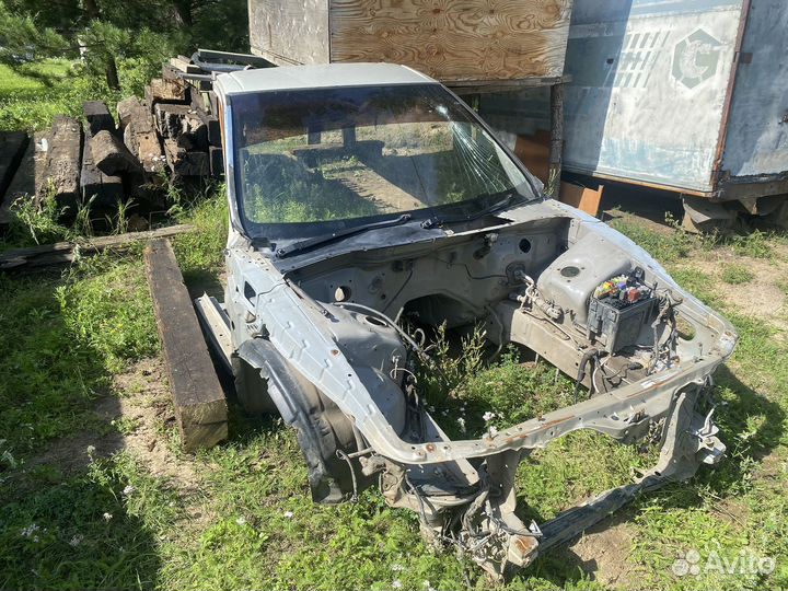 Продам передню часть креста 90 кузов