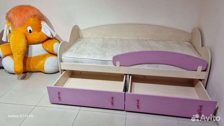 Детская комната для девочки