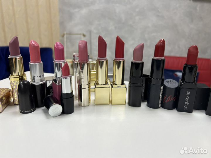 Блеск для губ помада