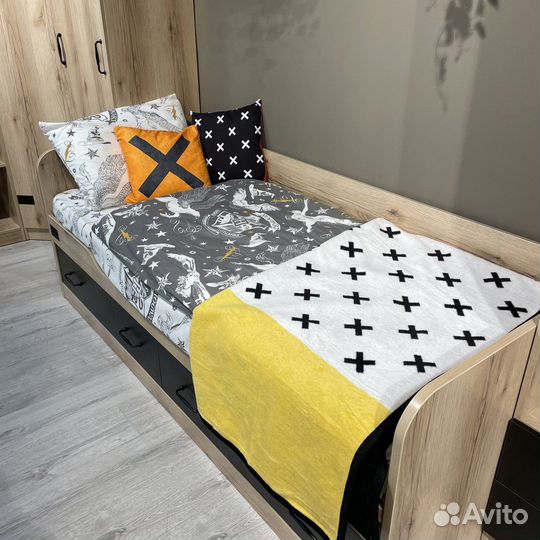 Набор детской мебели