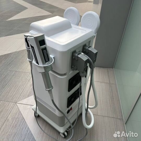 Аппарат роликового массажа коррекции фигуры