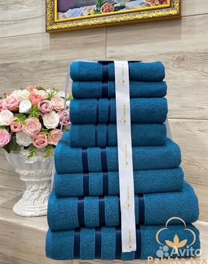 Набор полотенец новый