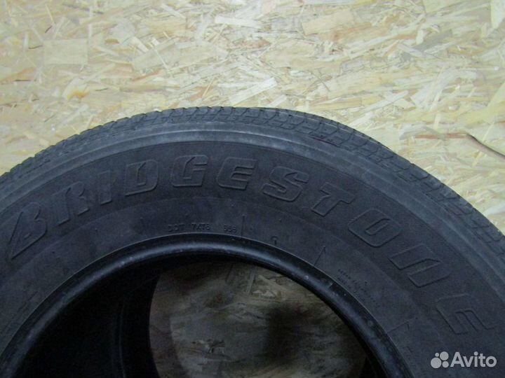 Bridgestone Dueler H/T 265/70 R17