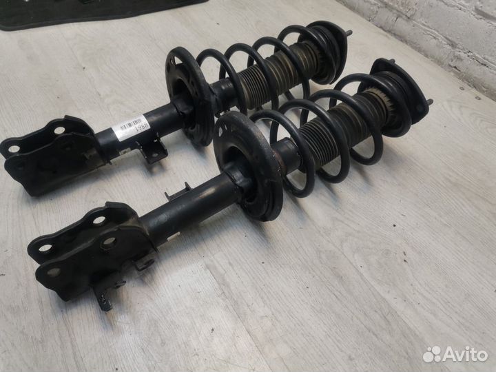 Стойка Mazda Cx-5 KE PE PY PE-VPS PY-VPS 2013 пере