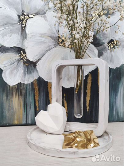 Гипсовые статуэтки, поднос, кашпо