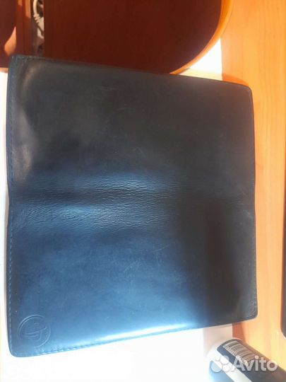 Кожаный кошелек