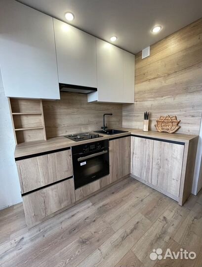 Кухня до потолка на заказ