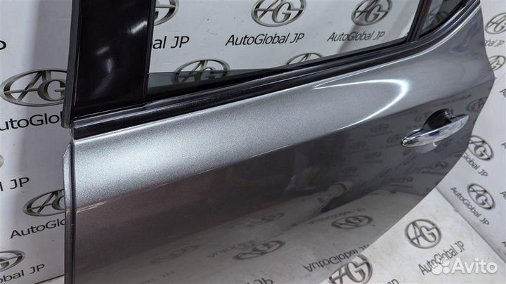 Дверь задняя левая Nissan Leaf