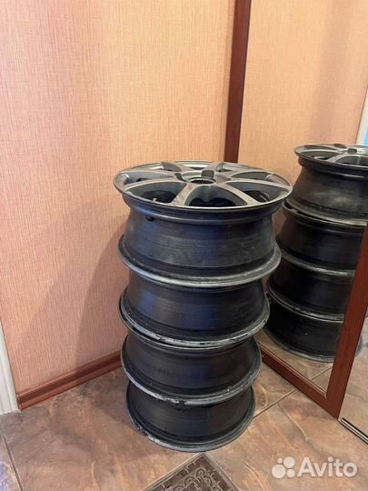 Продам литые диски на R14. 4/100