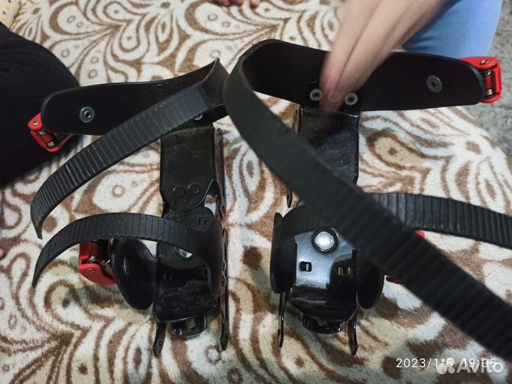 Коньки детские раздвижные двухполозные