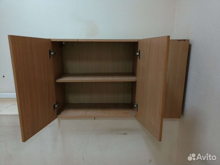 Полка настенная навесная