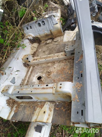 Короб левый Mazda CX-5 KF 2018