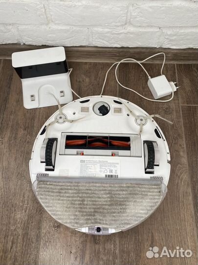 Робот пылесос xiaomi mi robot vacuum mop essential