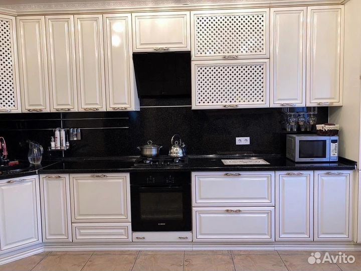 Кухня новая угловая