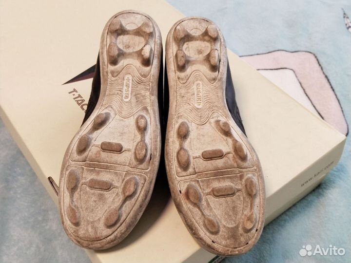 Футбольные бутсы