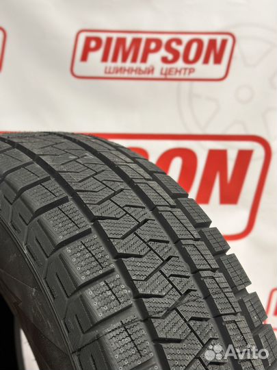 Pirelli Formula Ice FR 235/55 R19 105H