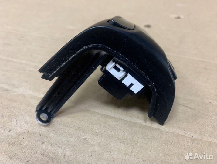 Кнопки на руль правые Kia Rio 4