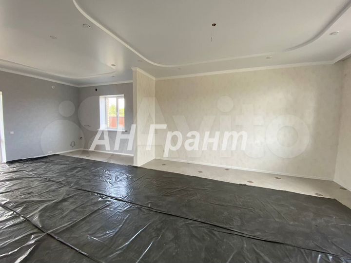 Дом 103 м² на участке 8 сот.