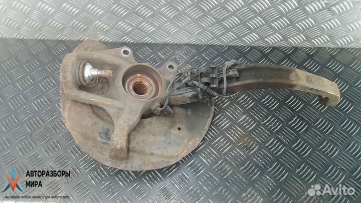 Ступица передняя левая Mercedes-Benz R-Класс W251